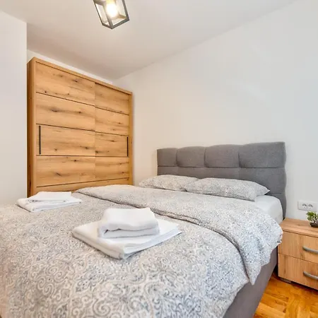 Apartment Apartman Ivona *